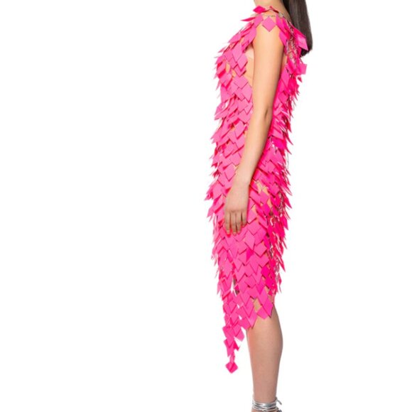 Callie Lives Stasia 3006 AKIRA Its A Hot Pink Party Sequin Chain Mini Dress Med - Picture 5 of 7